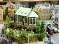 20150420 173841  schöne Kapelle mitten in der Stadt